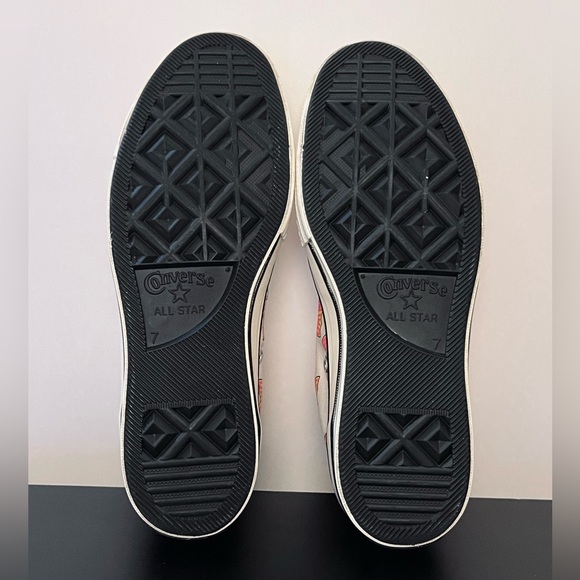 Converse Batman 80th Anniversary LIMITED EDITION - Picture 5 of 7